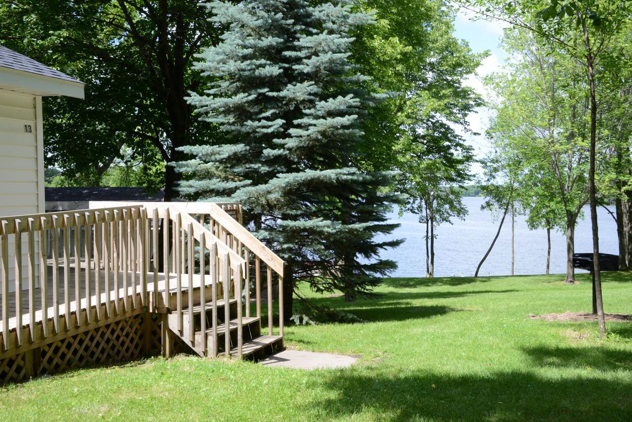 Riverside Resort Richmond Exterior foto