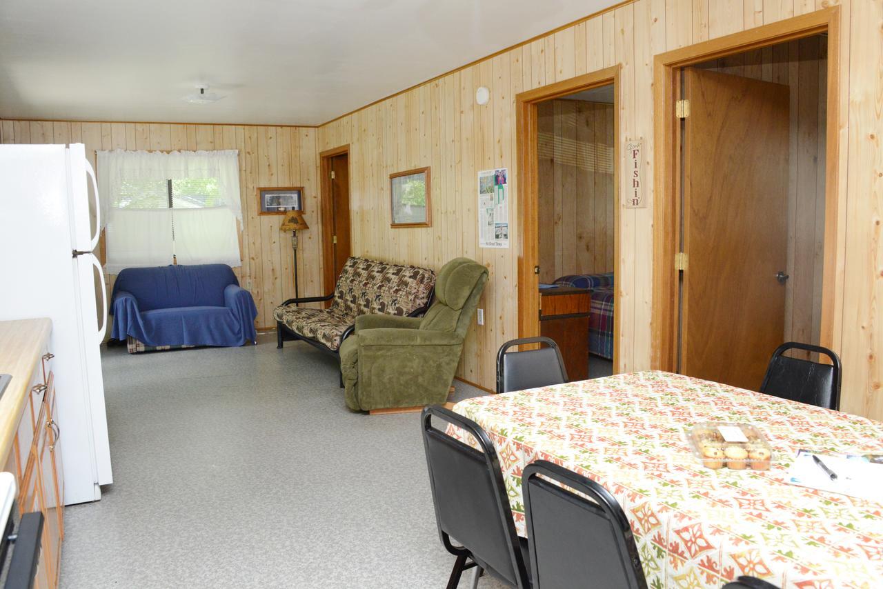 Riverside Resort Richmond Exterior foto
